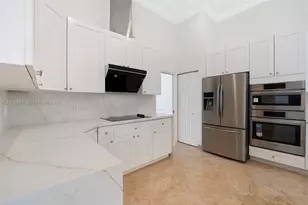 1666 Victoria Pointe Cir, Weston, FL 33327 - Photo 70