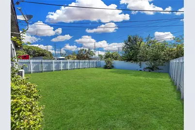 2620 NW 18th Ter, Oakland Park, FL 33311 - Photo 24