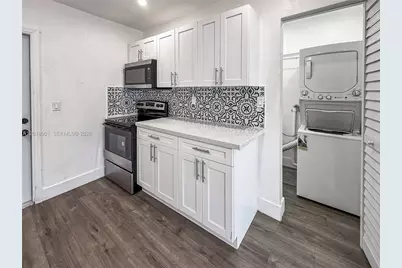 2620 NW 18th Ter, Oakland Park, FL 33311 - Photo 12