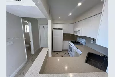 8600 SW 67th Ave #938, Pinecrest, FL 33156 - Photo 2