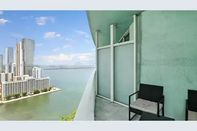 1900 N Bayshore Dr #2810, Miami, FL 33132 - Photo 2
