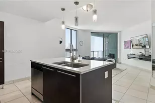 1900 N Bayshore Dr, Miami, FL 33132 - Photo 8