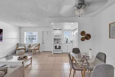1720 Jefferson St #306, Hollywood, FL 33020 - Photo 16