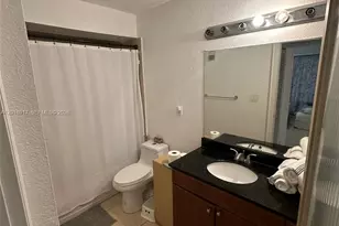 15640 SW 106th Ln, Miami, FL 33196 - Photo 2