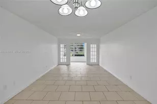 1601 NE 191st St, Miami, FL 33179 - Photo 10