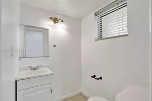 1601 NE 191st St, Miami, FL 33179 - Photo 8