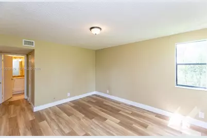 5721 Riverside Dr #202B5, Coral Springs, FL 33067 - Photo 24