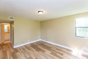 5721 Riverside Dr, Coral Springs, FL 33067 - Photo 24