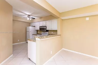 5721 Riverside Dr #202B5, Coral Springs, FL 33067 - Photo 16
