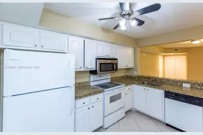 5721 Riverside Dr #202B5, Coral Springs, FL 33067 - Photo 20