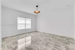 582 Parsons Wy, Deerfield Beach, FL 33442 - Photo 10