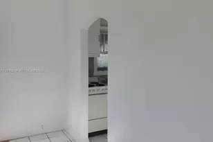 1908 N Ocean Dr, Hollywood, FL 33019 - Photo 10
