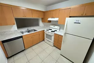 3500 NW 116th Terrace, Coral Springs, FL 33065 - Photo 2