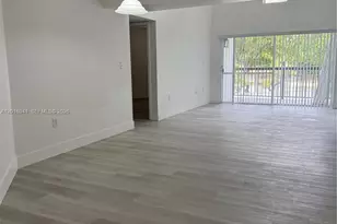 6296 NW 186th St, Hialeah, FL 33015 - Photo 4