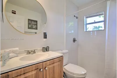 2703 NW 13th St, Fort Lauderdale, FL 33311 - Photo 8