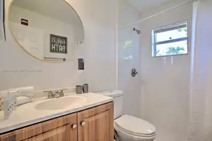 2703 NW 13th St, Fort Lauderdale, FL 33311 - Photo 8