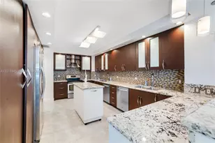 9801 Collins Ave, Bal Harbour, FL 33154 - Photo 22