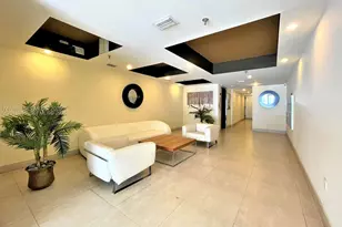 2924 Collins Ave, Miami Beach, FL 33140 - Photo 14