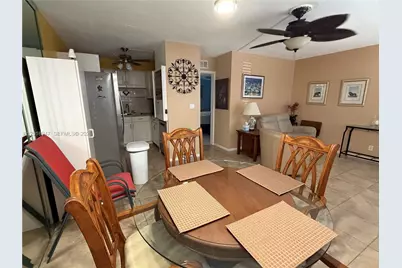 22 SE 3rd Ter #3, Dania Beach, FL 33004 - Photo 2