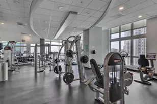 300 S Biscayne Blvd, Miami, FL 33131 - Photo 22