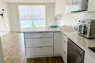 2910 Point E Dr, Aventura, FL 33160 - Photo 2