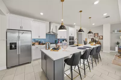 4549 W Pinehurst Trl W #W, Oakland Park, FL 33309 - Photo 10
