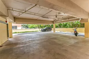 525 Coral Wy, Coral Gables, FL 33134 - Photo 38