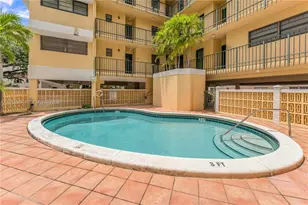 525 Coral Wy, Coral Gables, FL 33134 - Photo 36
