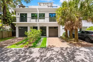 3376 Perry Frow Dr, Miami, FL 33133 - Photo 12