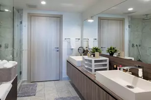 1000 Brickell Plaza, Miami, FL 33131 - Photo 10