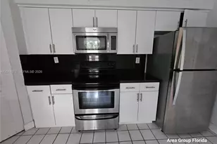 3300 NE 191st St, Aventura, FL 33180 - Photo 10