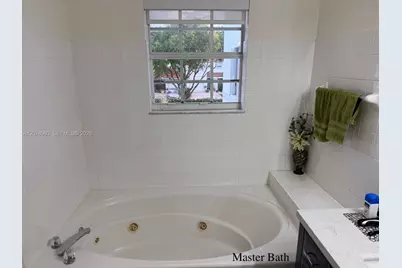 10973 NW 62nd Ter, Doral, FL 33178 - Photo 36