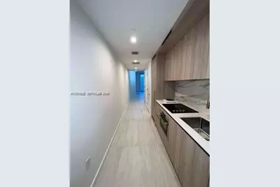 77 SE 5th St #2004, Miami, FL 33131 - Photo 6