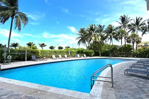 6515 Collins Ave, Miami Beach, FL 33141 - Photo 22