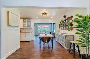 351 NE 117th St, Miami, FL 33161 - Photo 20