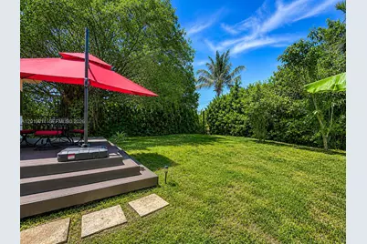 351 NE 117th St, Miami, FL 33161 - Photo 26