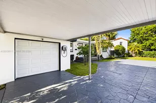 351 NE 117th St, Miami, FL 33161 - Photo 4