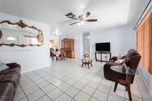 731 NW 17th St, Homestead, FL 33030 - Photo 6
