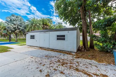 18201 SW 70th Pl, Southwest Ranches, FL 33331 - Photo 42