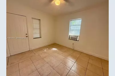 3698 William Ave #5, Miami, FL 33133 - Photo 2