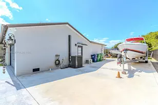 16181 SW 284th St, Homestead, FL 33033 - Photo 8