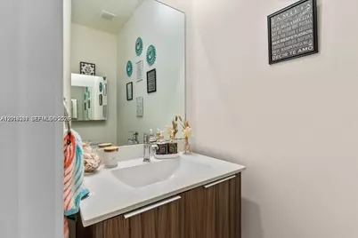 6680 NW 102nd Path, Doral, FL 33178 - Photo 24