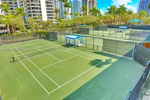 3530 Mystic Pointe Dr, Aventura, FL 33180 - Photo 24