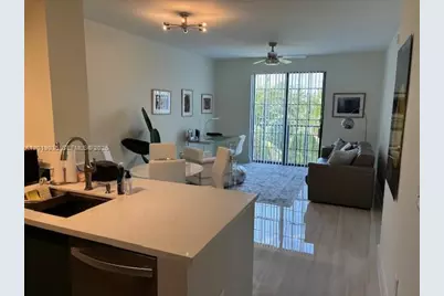 1900 Van Buren St #511B, Hollywood, FL 33020 - Photo 2