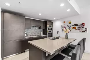 7661 NW 107th Ave, Doral, FL 33178 - Photo 6