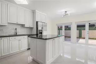 7773 SW 94th Ln, Miami, FL 33156 - Photo 10