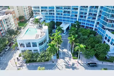 2020 N Bayshore Dr #1905, Miami, FL 33137 - Photo 8