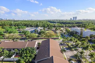16449 NE 26th Ave, North Miami Beach, FL 33160 - Photo 40