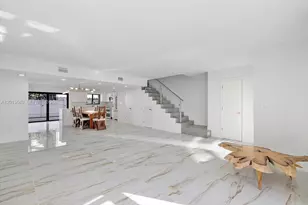 16449 NE 26th Ave, North Miami Beach, FL 33160 - Photo 2
