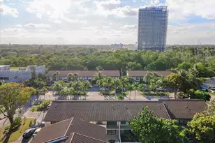 16449 NE 26th Ave, North Miami Beach, FL 33160 - Photo 32